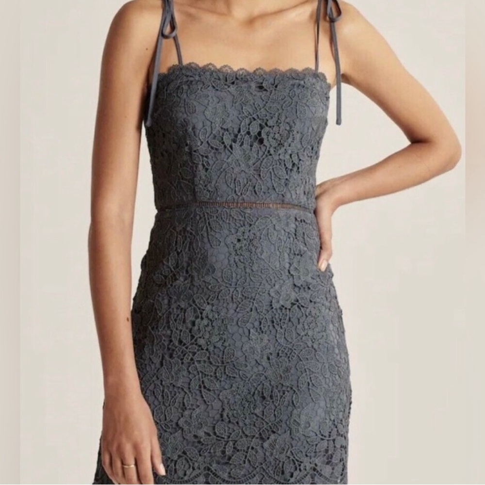 Abercrombie and Fitch size medium lace tie dress in blue navy